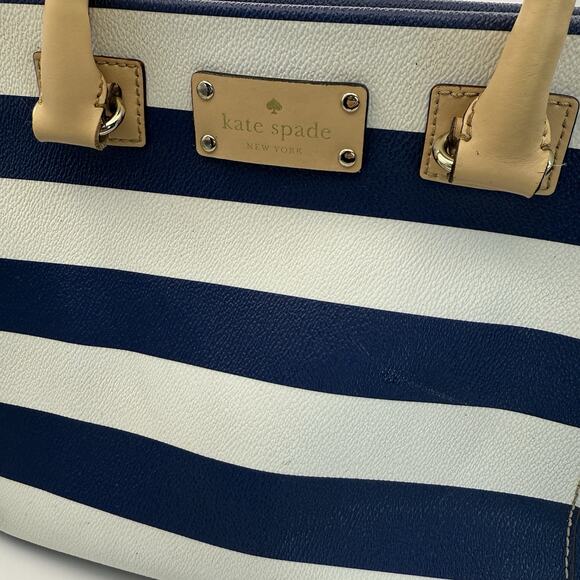 Kate Spade Camryn Wellesley Handbag Striped Navy and Cream - Picture 2 of 9